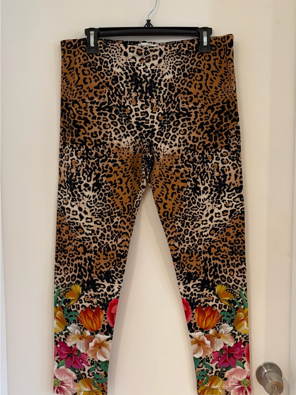 Johnny Was Leopard/Floral Leggings - Large - Picture 3 of 7